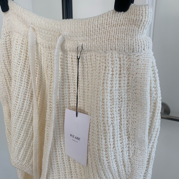 NWT Eggshell knit shorts - Picture 2 of 4